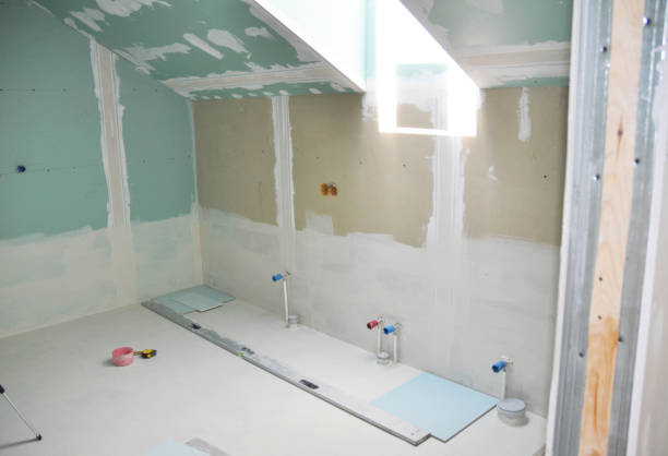 Best Crawl Space Mold Remediation  in Newburg, WI